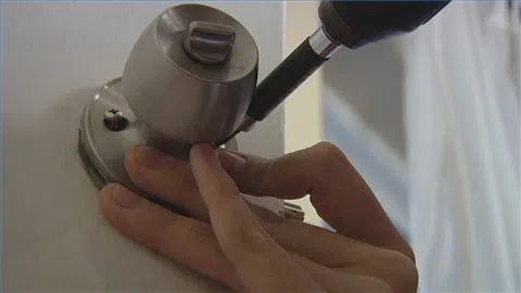 Lock Safe Services Lawrence Township, NJ 609-285-3947 - change-locks-service